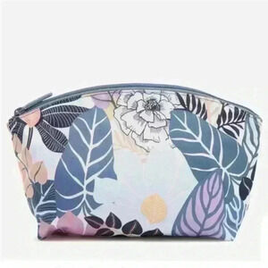 Vera Bradley Grand Travel Cosmetic Bag in Palm Floral NWT
